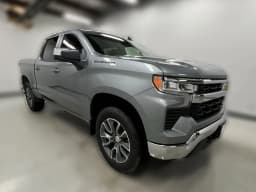 Chevrolet Silverado 1500 LT 4WD Crew Cab 147" 2026 — side view
