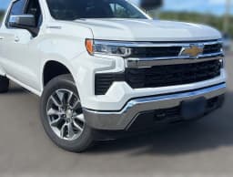 Chevrolet Silverado 1500 LT 4WD Crew Cab 147" 2026 — side view