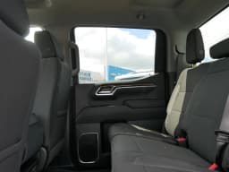 Chevrolet Silverado 1500 LT 4WD Crew Cab 147" 2026 — side view
