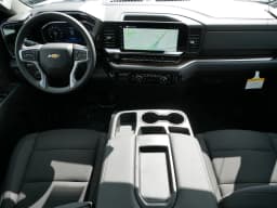 Chevrolet Silverado 1500 LT 4WD Crew Cab 147" 2026 — side view