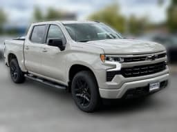Chevrolet Silverado 1500 RST 4WD Crew Cab 147" 2026 — side view