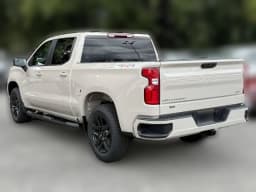 Chevrolet Silverado 1500 RST 4WD Crew Cab 147" 2026 — side view
