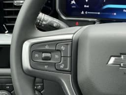 Chevrolet Silverado 1500 RST 4WD Crew Cab 147" 2026 — side view