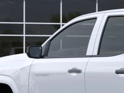 Chevrolet Colorado 2WD Work Truck Crew Cab 2026 — side view