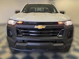 Chevrolet Colorado 2WD Work Truck Crew Cab 2026 — side view