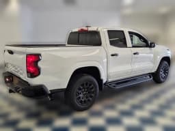 Chevrolet Colorado 2WD Work Truck Crew Cab 2026 — side view