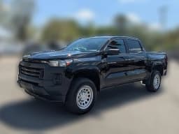 Chevrolet Colorado 2WD Work Truck Crew Cab 2026 — side view