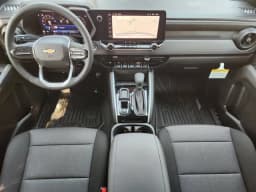Chevrolet Colorado 2WD Work Truck Crew Cab 2026 — side view