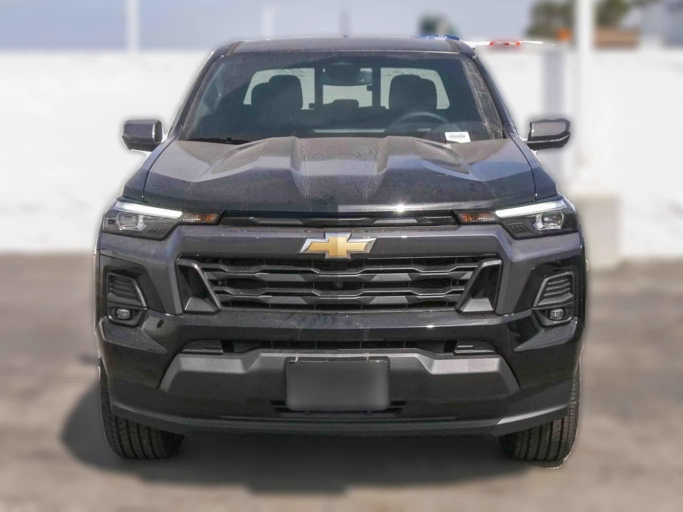 Chevrolet Colorado 2WD LT Crew Cab 2026 — side view