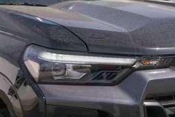 Chevrolet Colorado 2WD LT Crew Cab 2026 — side view