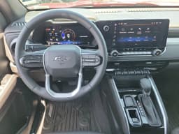 Chevrolet Colorado 2WD LT Crew Cab 2026 — side view
