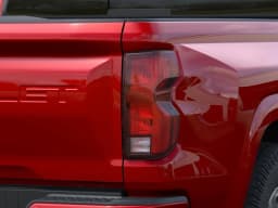 Chevrolet Colorado 2WD LT Crew Cab 2026 — side view