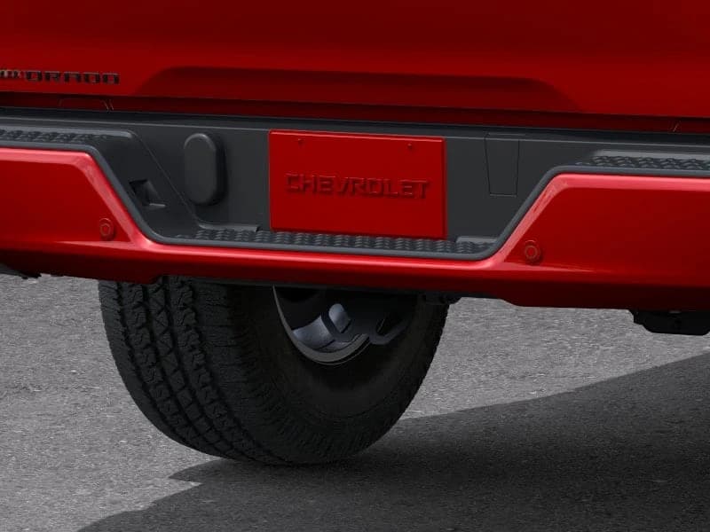 Chevrolet Colorado 2WD LT Crew Cab 2026 — side view