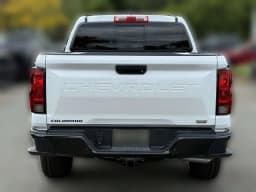 Chevrolet Colorado 4WD Work Truck Crew Cab 2026 — side view