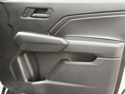 Chevrolet Colorado 4WD Work Truck Crew Cab 2026 — side view