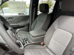 Chevrolet Colorado 4WD Work Truck Crew Cab 2026 — side view