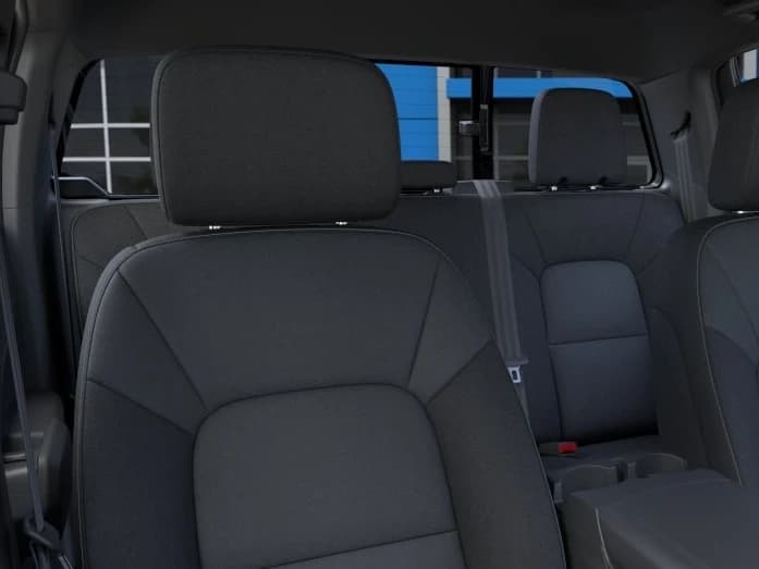 Chevrolet Colorado 4WD Work Truck Crew Cab 2026 — side view