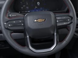 Chevrolet Colorado 4WD Work Truck Crew Cab 2026 — side view