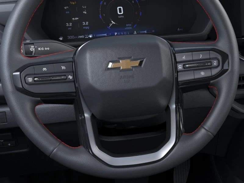 Chevrolet Colorado 4WD Work Truck Crew Cab 2026 — side view