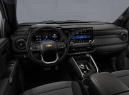 Chevrolet Colorado 4WD Work Truck Crew Cab 2026 — side view