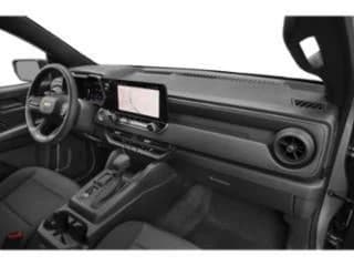 Chevrolet Colorado 4WD Work Truck Crew Cab 2026 — side view