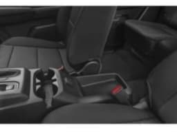 Chevrolet Colorado 4WD Work Truck Crew Cab 2026 — side view