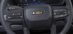 Chevrolet Colorado 4WD Work Truck Crew Cab 2026 — side view