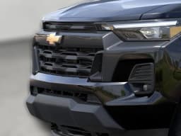 Chevrolet Colorado 4WD LT Crew Cab 2026 — side view