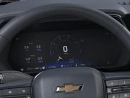 Chevrolet Colorado 4WD LT Crew Cab 2026 — side view