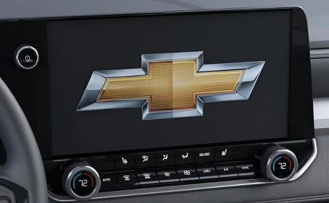 Chevrolet Colorado 4WD LT Crew Cab 2026 — side view