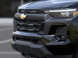Chevrolet Colorado 4WD LT Crew Cab 2026 — side view