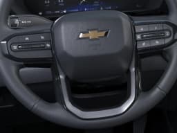 Chevrolet Colorado 4WD LT Crew Cab 2026 — side view