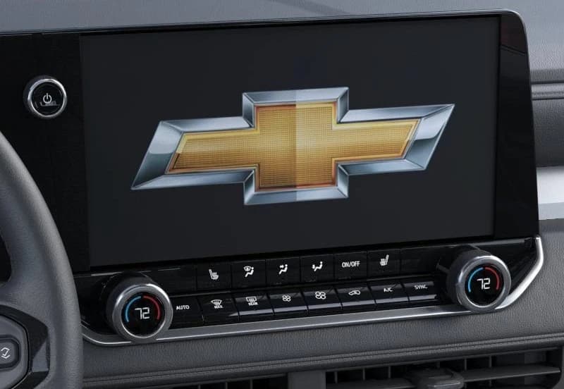Chevrolet Colorado 4WD LT Crew Cab 2026 — side view
