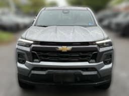 Chevrolet Colorado 4WD LT Crew Cab 2026 — side view