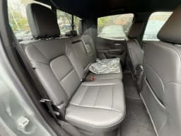 Chevrolet Colorado 4WD LT Crew Cab 2026 — side view