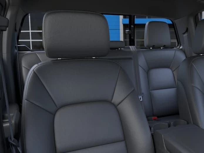 Chevrolet Colorado 4WD LT Crew Cab 2026 — side view