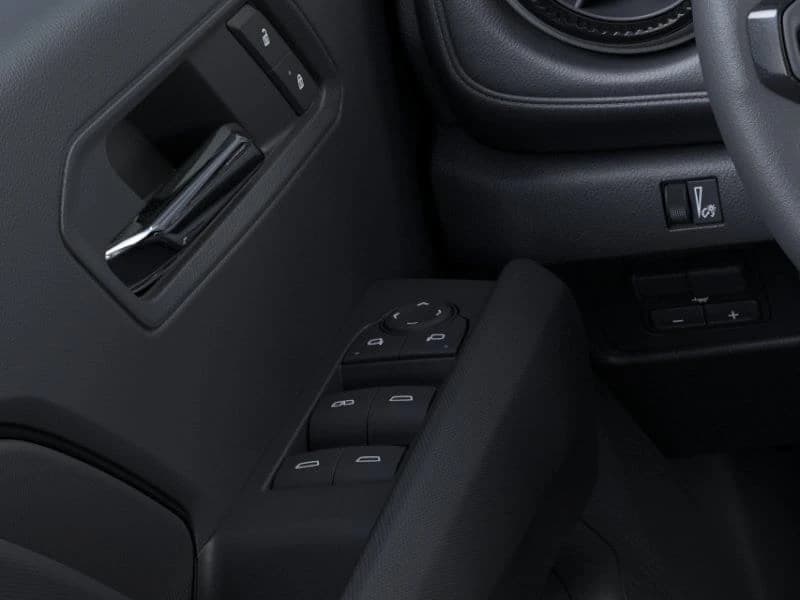 Chevrolet Colorado 4WD LT Crew Cab 2026 — side view