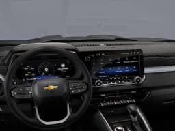 Chevrolet Colorado 4WD LT Crew Cab 2026 — side view