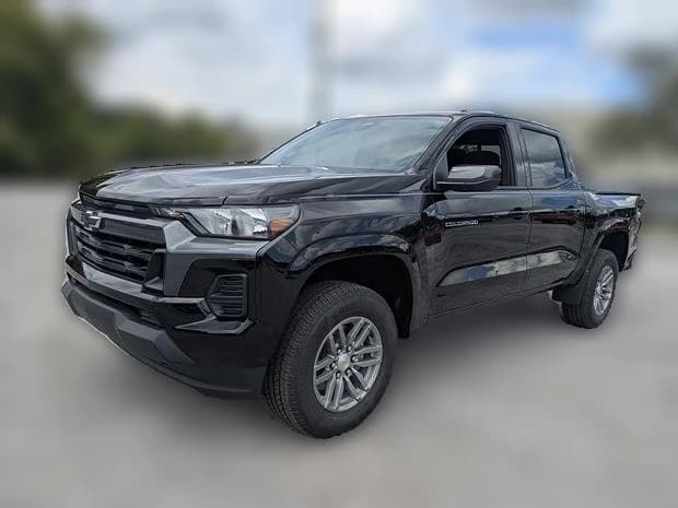 Chevrolet Colorado 4WD LT Crew Cab 2026 — side view
