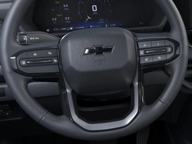 Chevrolet Colorado 4WD Trail Boss Crew Cab 2026 — side view