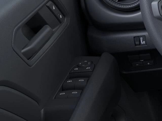 Chevrolet Colorado 4WD Trail Boss Crew Cab 2026 — side view