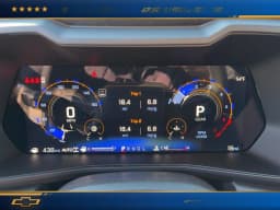Chevrolet Colorado 4WD Trail Boss Crew Cab 2026 — side view