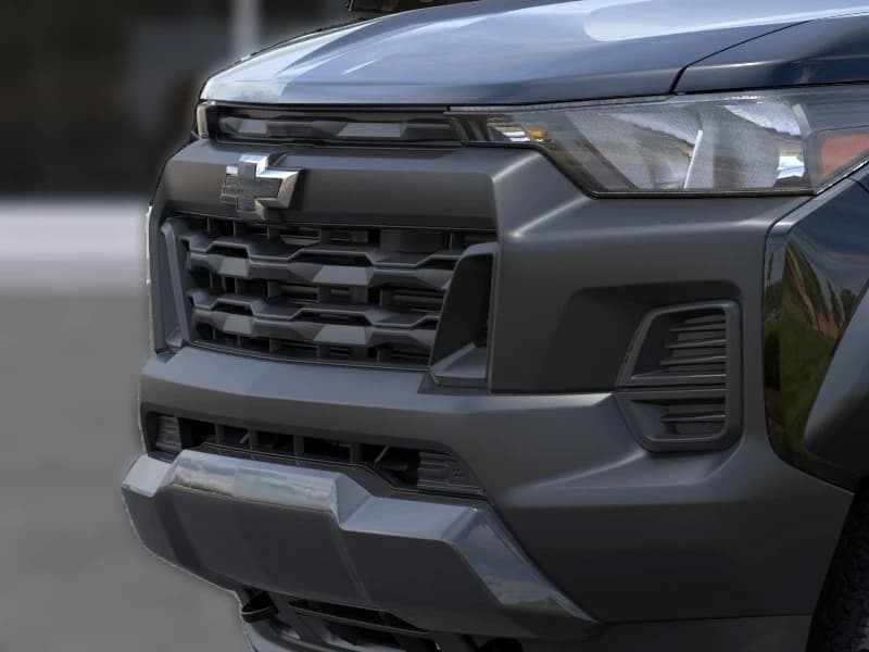 Chevrolet Colorado 4WD Trail Boss Crew Cab 2026 — side view