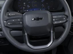 Chevrolet Colorado 4WD ZR2 Crew Cab 2026 — side view