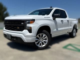 Chevrolet Silverado 1500 Custom 4WD Double Cab 147"