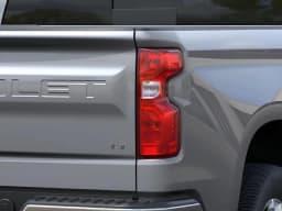 Chevrolet Silverado 1500 LT 4WD Crew Cab 147" 2026 — side view