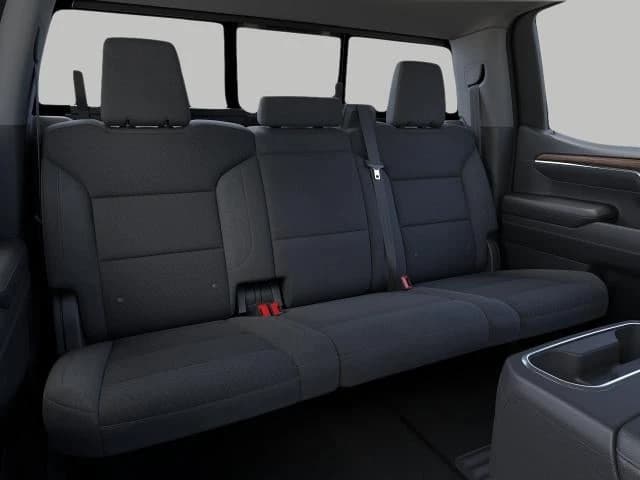 Chevrolet Silverado 1500 LT 4WD Crew Cab 147" 2026 — side view