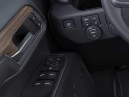 Chevrolet Silverado 1500 RST 4WD Crew Cab 147" 2026 — side view