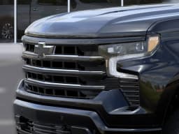 Chevrolet Silverado 1500 High Country 4WD Crew Cab 147" 2026 — side view