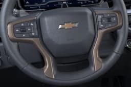 Chevrolet Silverado 1500 High Country 4WD Crew Cab 147" 2026 — side view